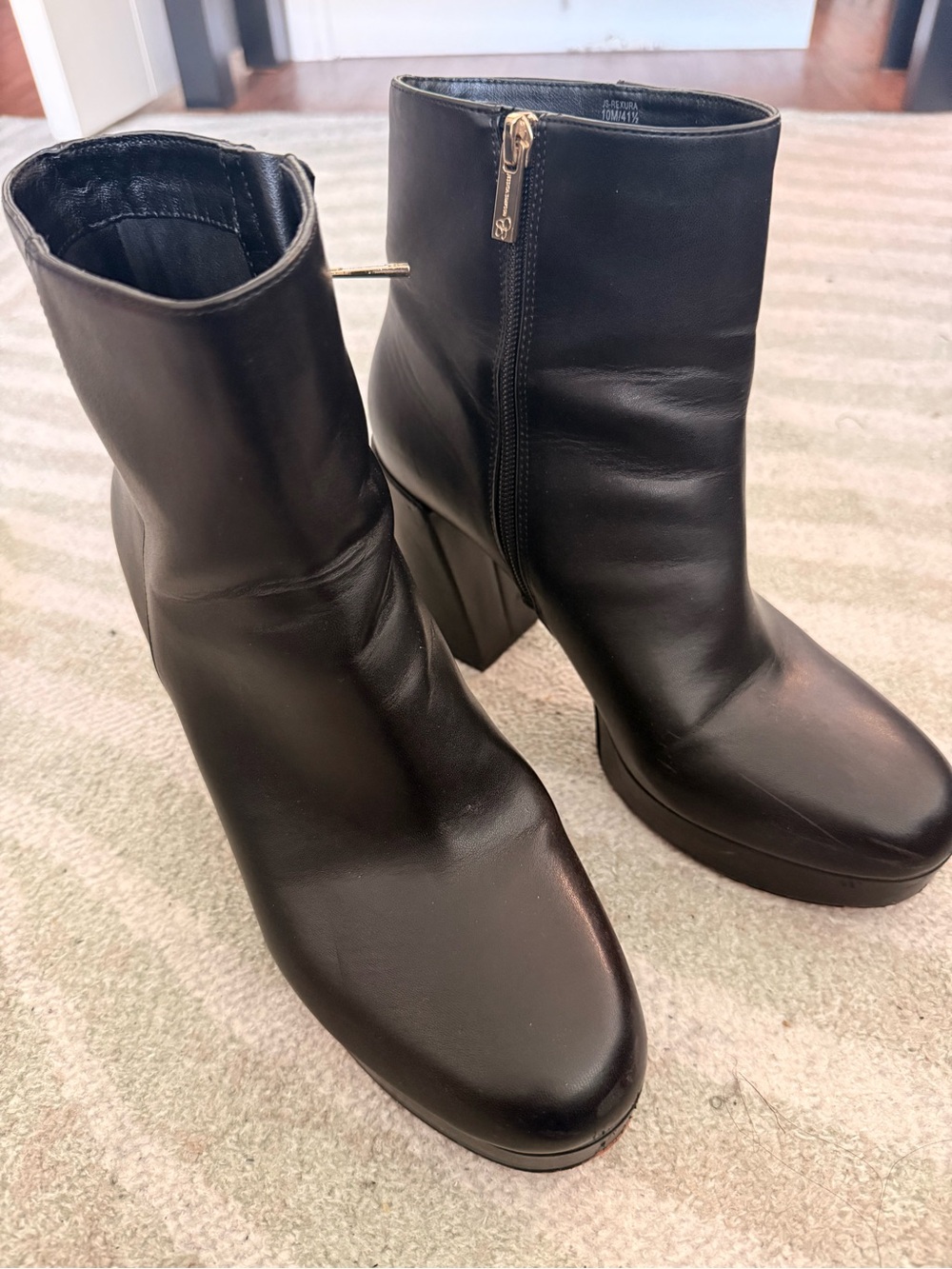 Jessica Simpson Black Leather Platform Ankle Booties with Gold Zipper